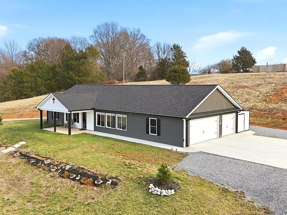 1st image of 6911 Fairview Rd
