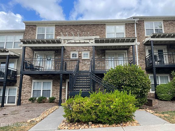 2nd image of 1105 Tree Top Way APT 1726