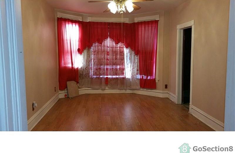 2nd image of 7229 S Peoria St #2