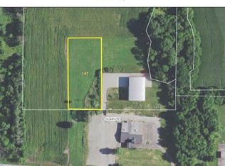 21906 W Grant Hwy, Marengo, IL 60152