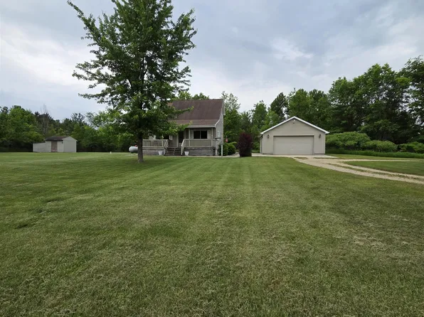 2835 Grass Lake Rd, Gladwin, MI 48624