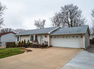 1107 Holly Dr, Norwalk, IA 50211