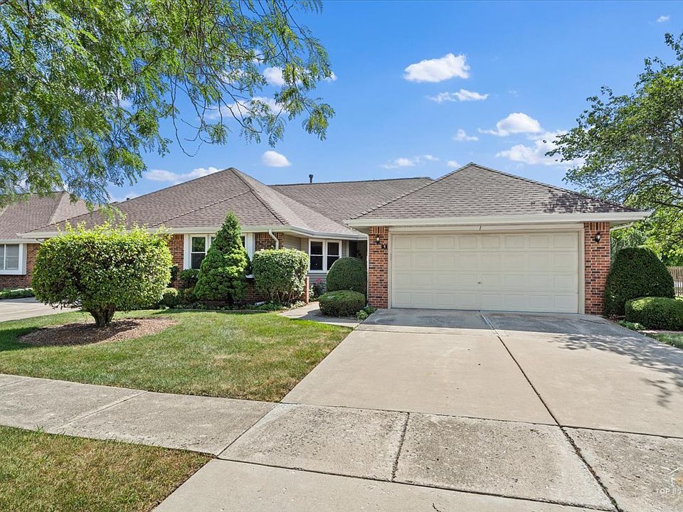 1st image of 1 Fallcreek Cir