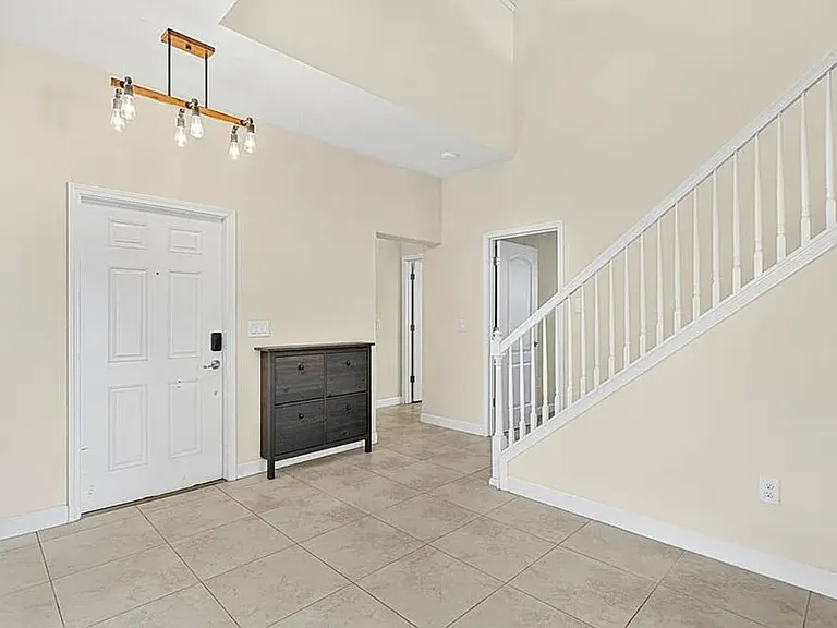 4306 Biscayne Cove Ct — Photo 5