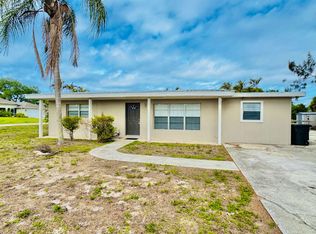 8125 San Carlos Blvd, Fort Myers, FL 33967