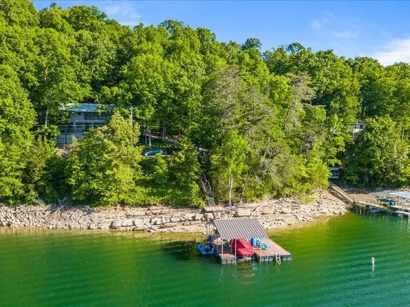 244 Lakeshore Dr, Maynardville, TN 37807