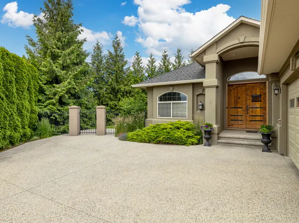 3103 Thacker Dr Unit 9, West Kelowna, BC V1Z 1X5