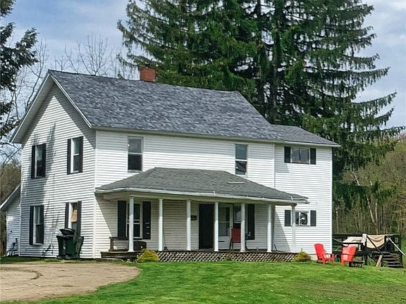 3rd image of 222 Sunny Meadows Ln