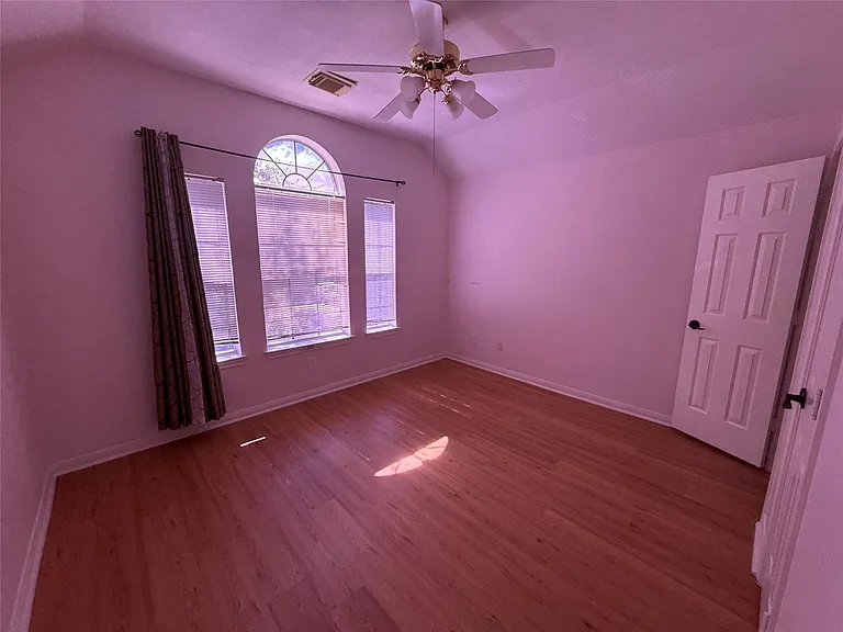 7819 Blue Stream Ct — Photo 11