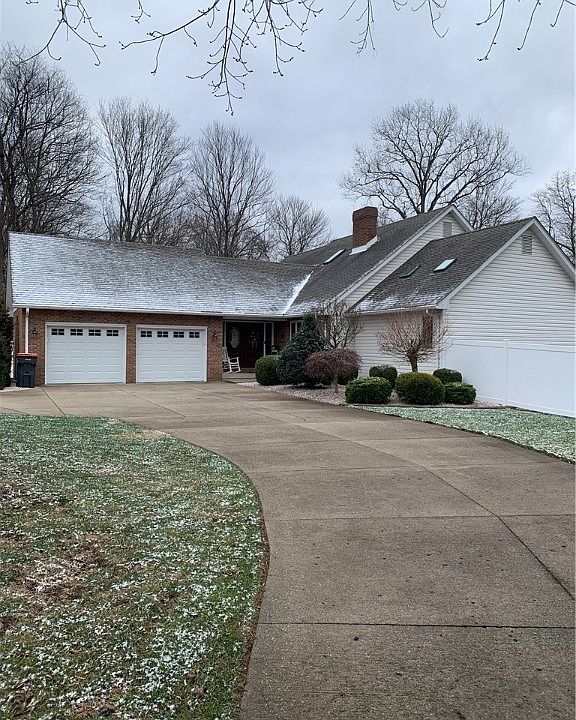 1st image of 46389 Seville Ln