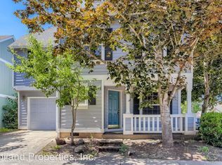 911 SW Elmonica Pl, Beaverton, OR 97006