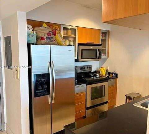 2nd image of 1750 N Bayshore Dr #2510