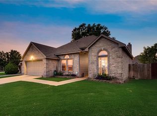 129 Bowie Dr, Rockwall, TX 75032