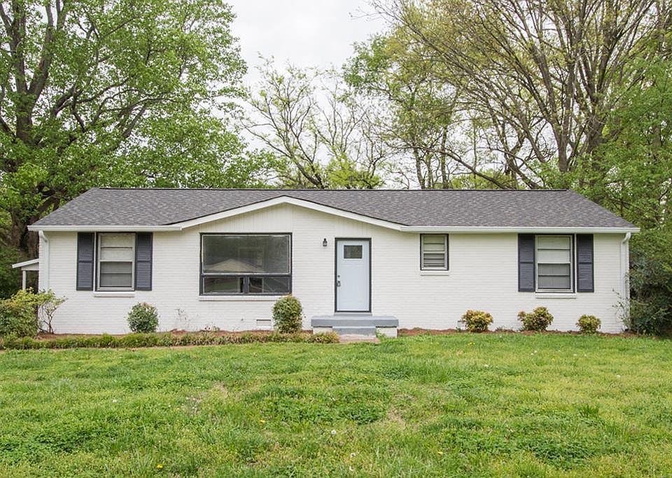 1st image of 1807 Foxdale Dr