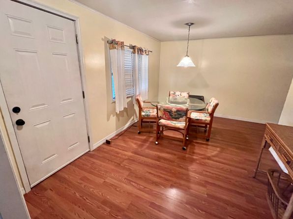 5280 SW 34th St, Davie, FL 33314