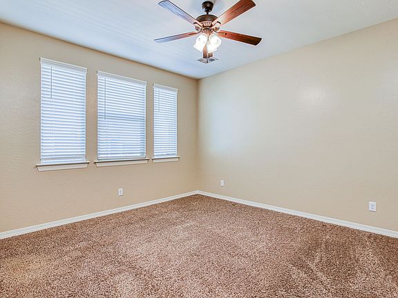 3rd image of 14720 Tierra Harbor Ave