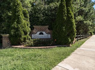 105 Trackimire Ln, Apex, NC 27539