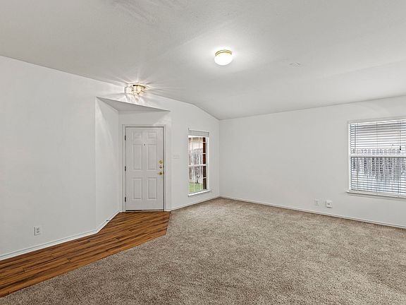 4th image of 14346 Markham Ln