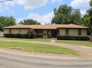 204 E 1st St, Keene, TX 76059