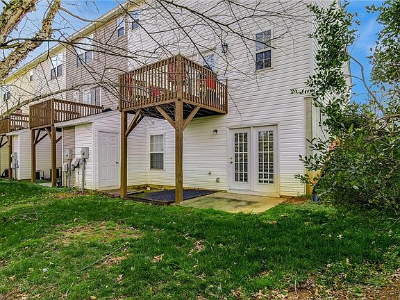 2nd image of 6311 Hibiscus Ct