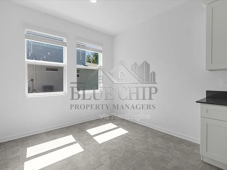 3042 Country Side Dr — Photo 18