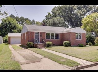 13 Ramsey Ct, Hampton, VA 23666