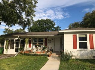 943 Clearfork St, Lockhart, TX 78644