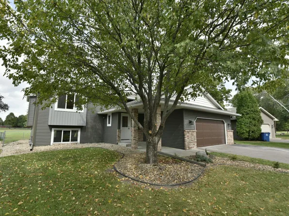 6810 110th Ave N, Champlin, MN 55316