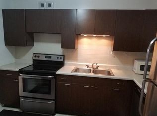1660 N La Salle Dr APT 208, Chicago, IL