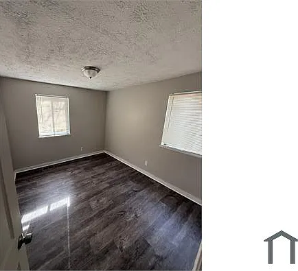 12613 Benham Ave — Photo 6