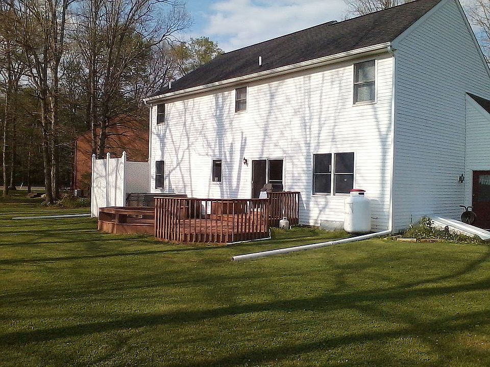 2nd image of 141 Colorado Cir