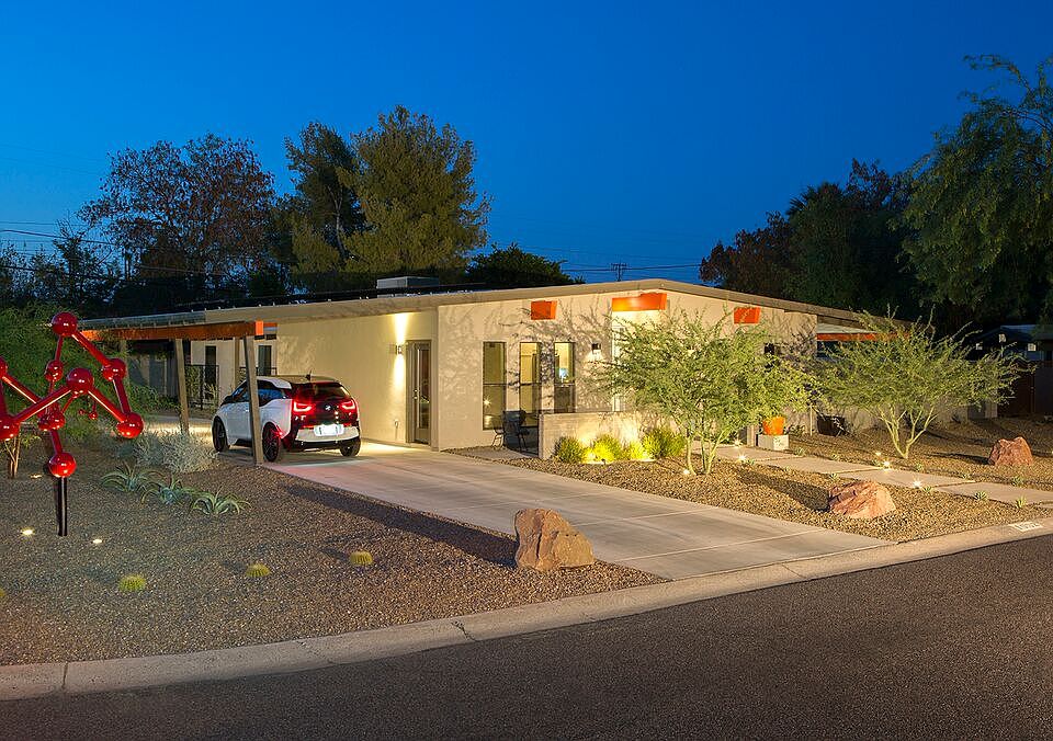 1st image of 1032 E Palo Verde Dr