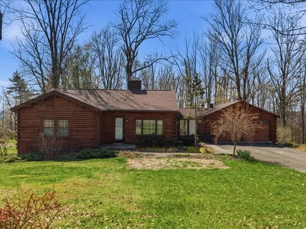 2153 Farm To Market Rd, Johnson City, NY 13790