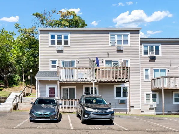 173 Russo Avenue #610, East Haven, CT 06513