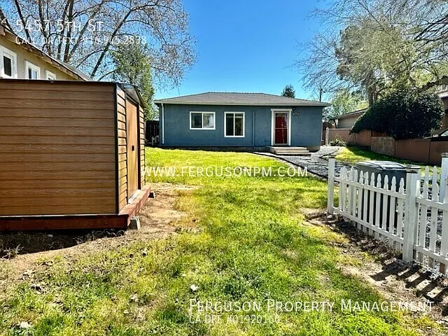 5457 5th St — Photo 7