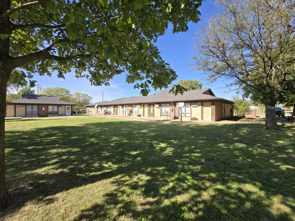 410 N Fisher St #8, Glasco, KS 67445