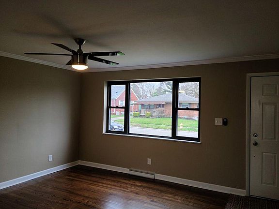 3rd image of 2503 Cornwall Dr