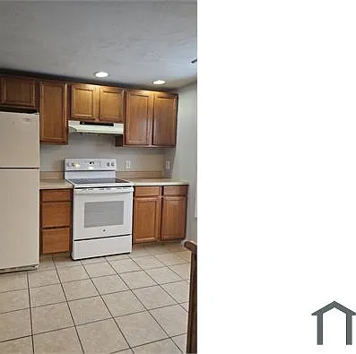 1295 Stafford Rd #3