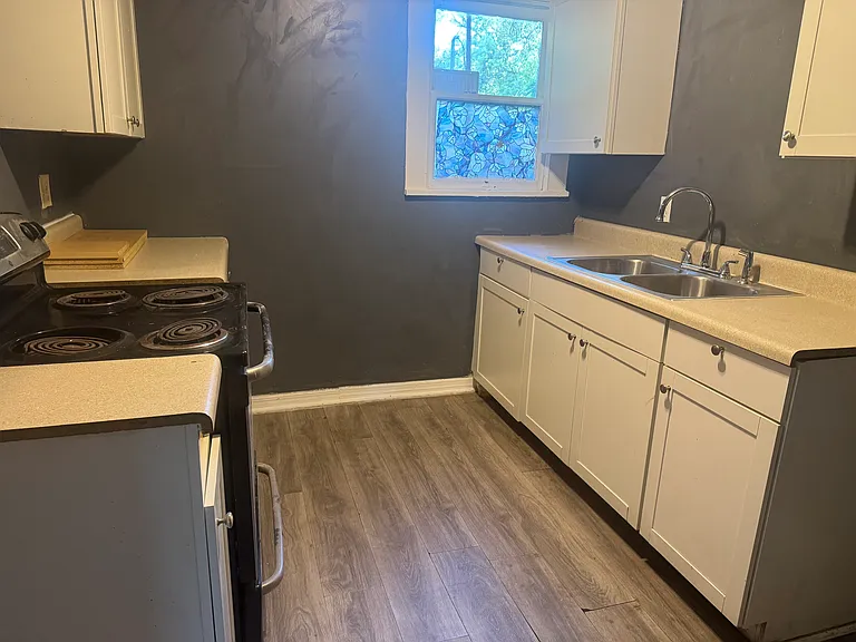 2712 Jupiter Ave — Photo 11