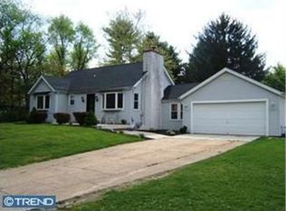 119 Ledden Ln, Turnersville, NJ 08012