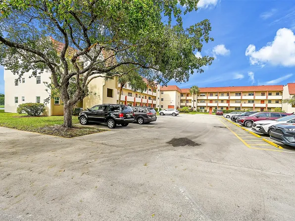 2931 Sunrise Lakes Drive #301, Sunrise, FL 33322