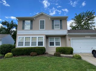 10305 Peacock Ln, Miamisburg, OH 45342