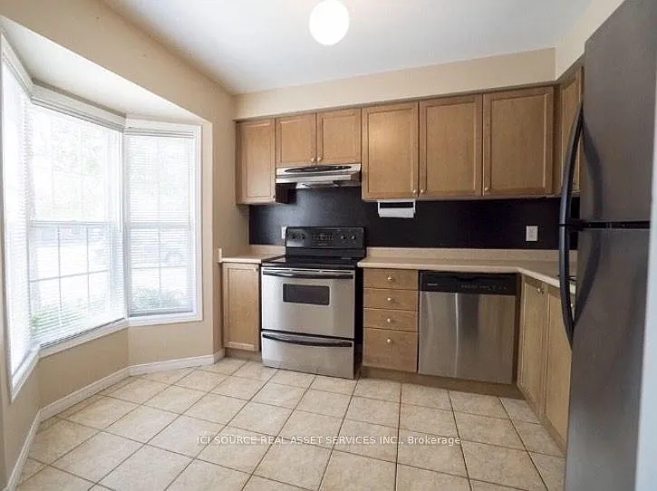 4200 Kilmer Dr #31 — Photo 2