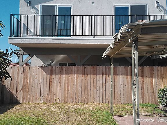 4th image of 1304 California St