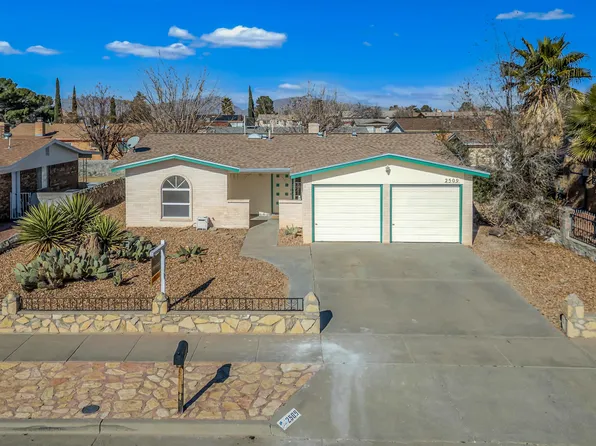2509 Aquatic Ln, El Paso, TX 79936