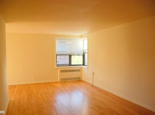 10923 71st Rd APT 6A, Flushing, NY 11375