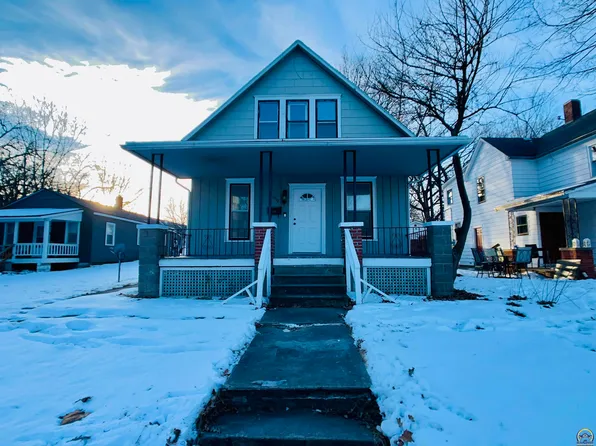 1719 SW Lane St, Topeka, KS 66604