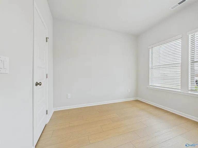 15378 Grayson Cir — Photo 16