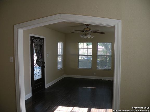 4th image of 347 Royston Ave