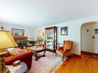 2 Wadsworth Rd, Arlington, MA 02476